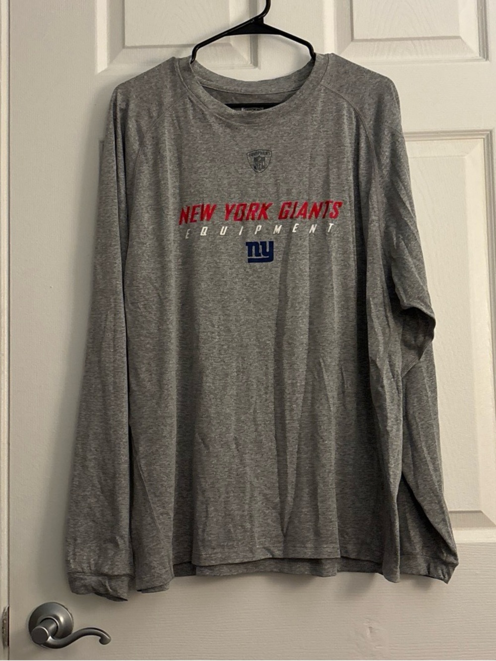 Vintage Y2K Reebok Men’s XL Gray NFL Equipment New York Giants Long Sleeve Shirt